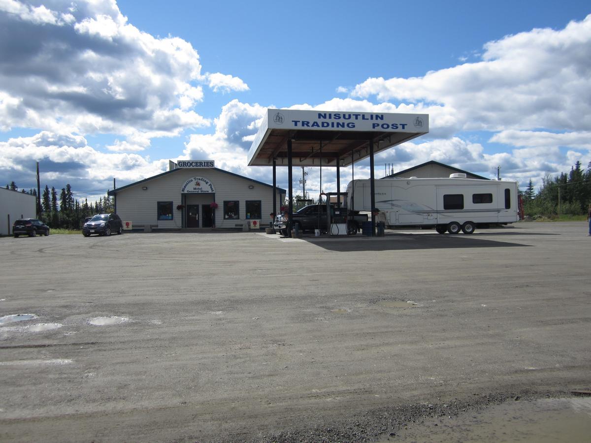 Nisutlin Trading Post Motel Teslin Exteriér fotografie