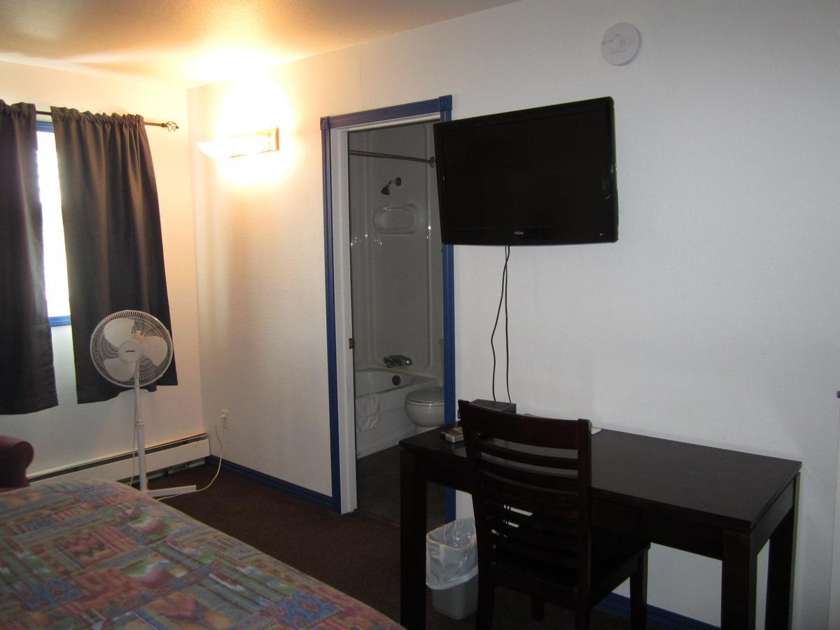 Nisutlin Trading Post Motel Teslin Pokoj fotografie